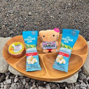Hawaiian Monkey Pod Wood Divided Tray + Local Goodies Bundle